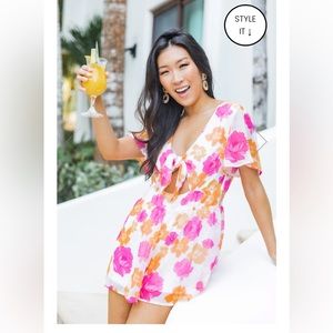 Love for a lifetime Tropical orange/pink romper